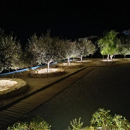 White Blue Houses & Apartments Paros Bagian luar foto