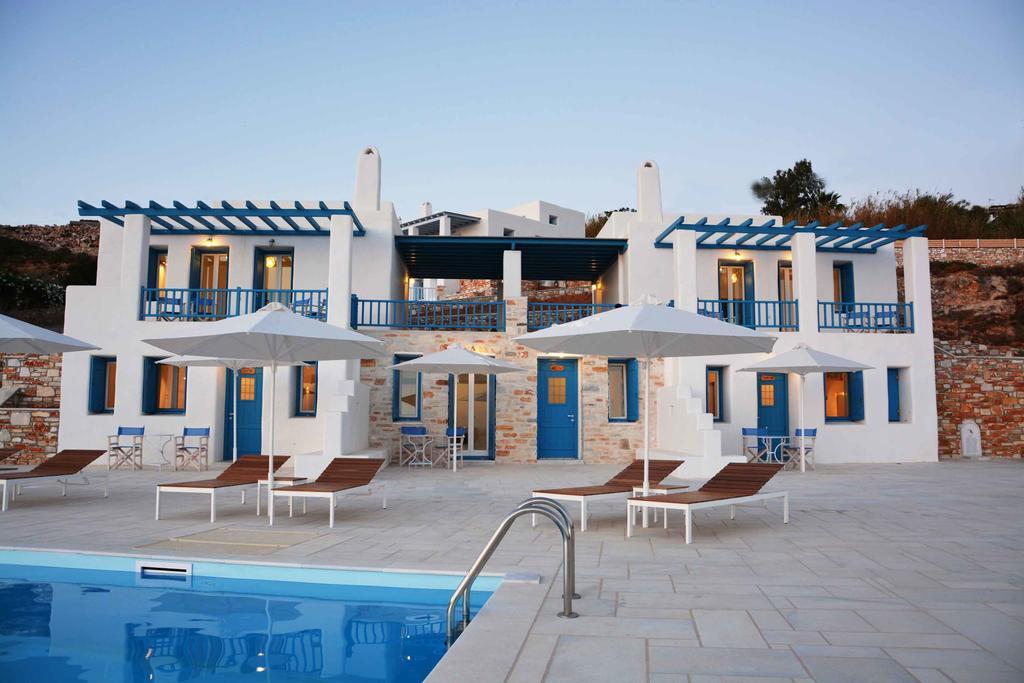 White Blue Houses & Apartments Paros Bagian luar foto