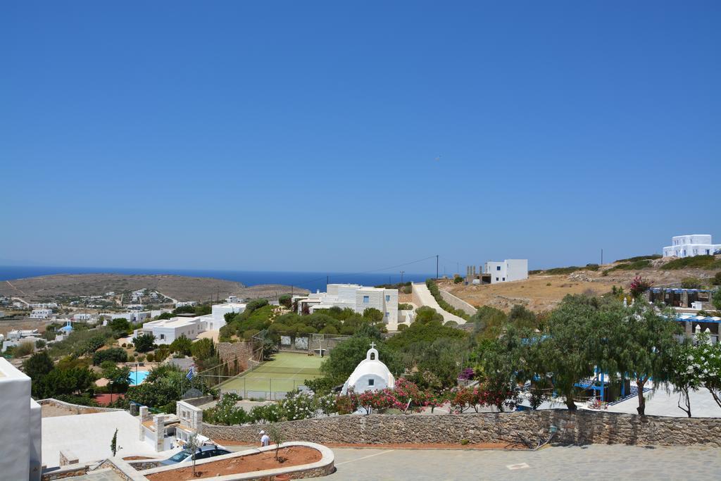 White Blue Houses & Apartments Paros Bagian luar foto