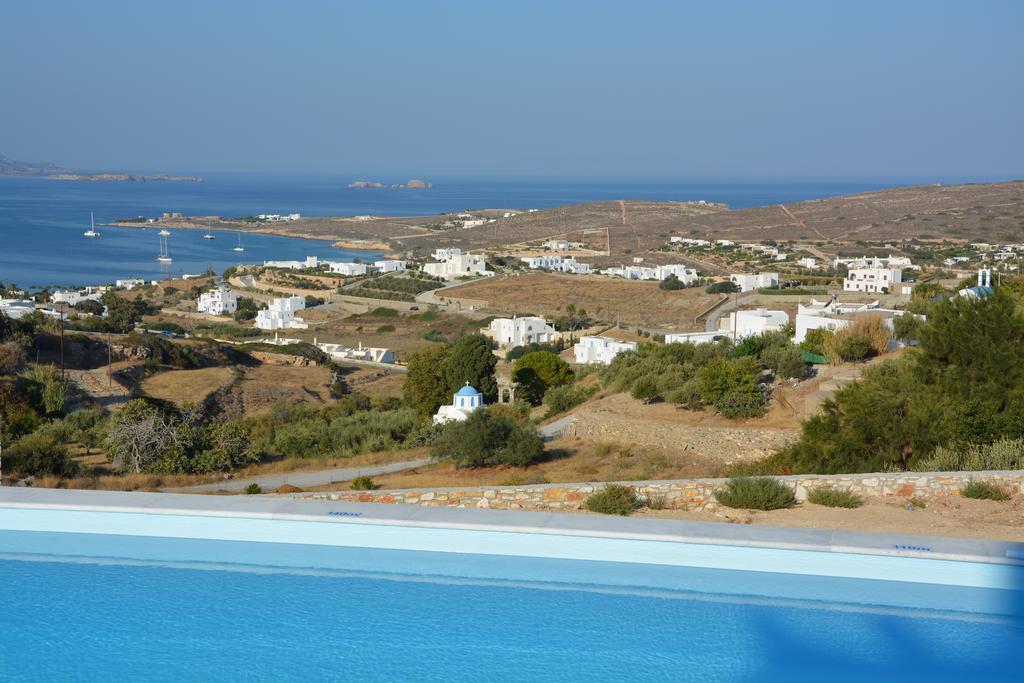 White Blue Houses & Apartments Paros Bagian luar foto