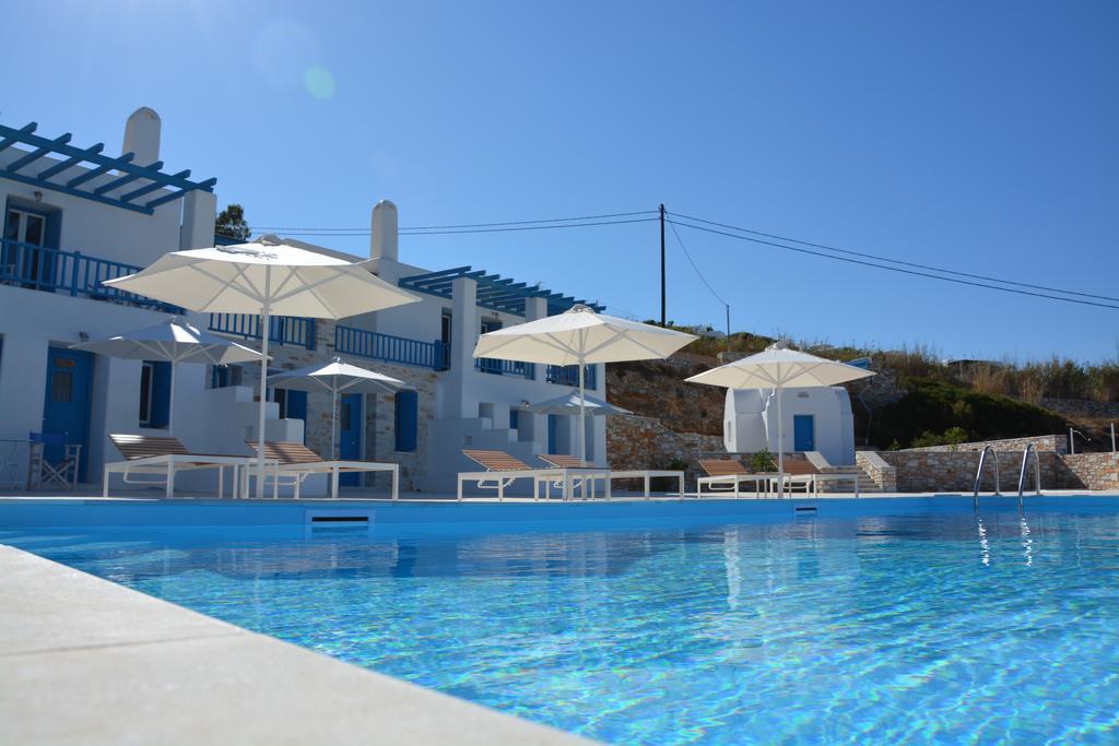 White Blue Houses & Apartments Paros Bagian luar foto