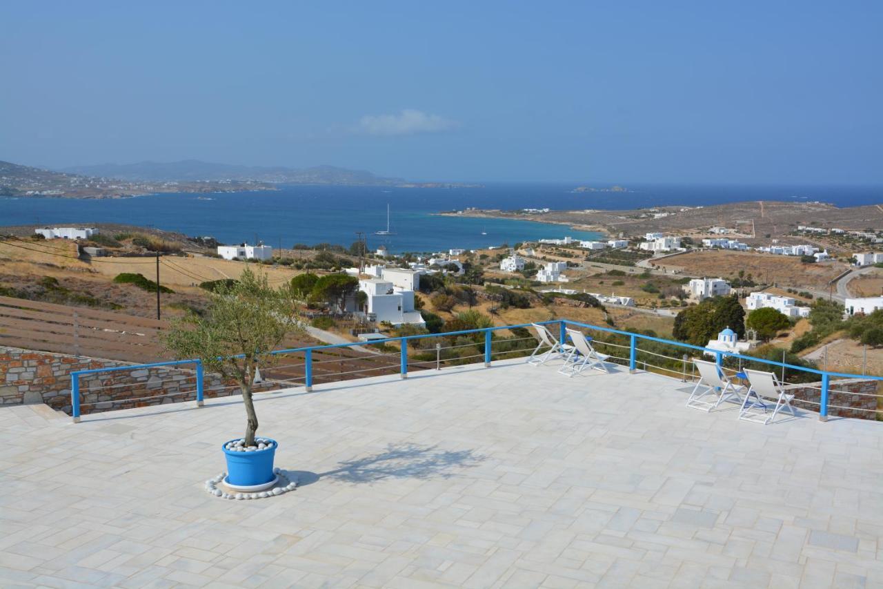 White Blue Houses & Apartments Paros Bagian luar foto