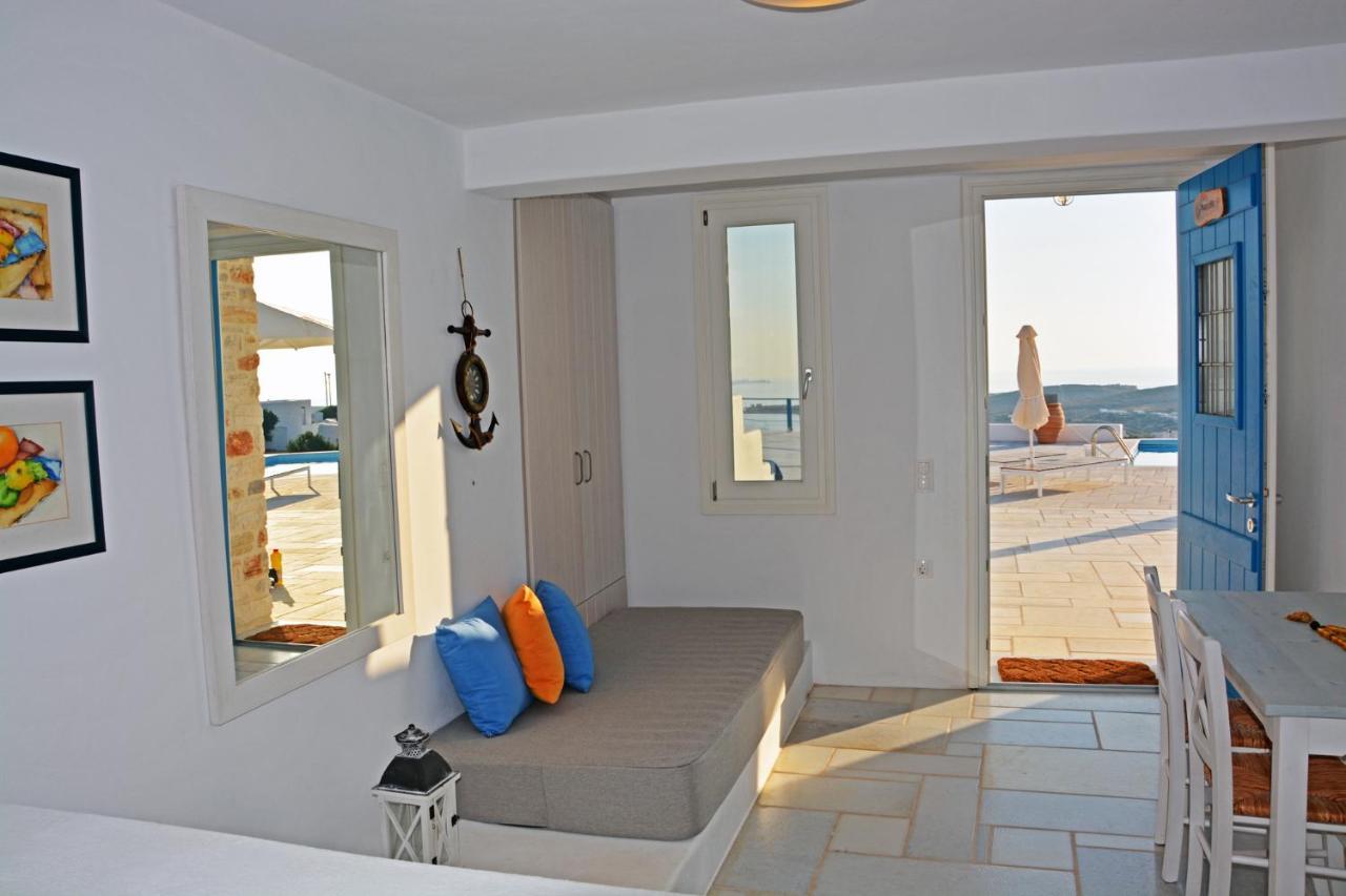White Blue Houses & Apartments Paros Bagian luar foto